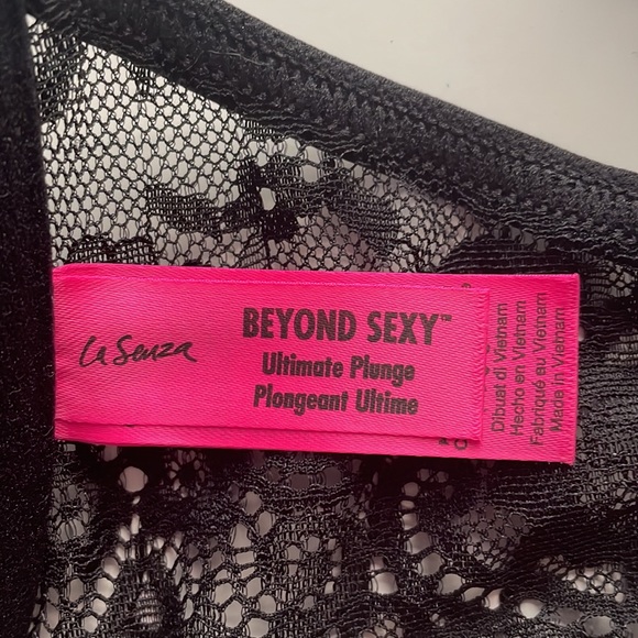 La Senza Beyond Sexy Ultimate Plunge Bra - Picture 4 of 5